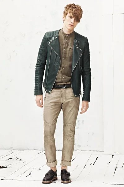 Look 24